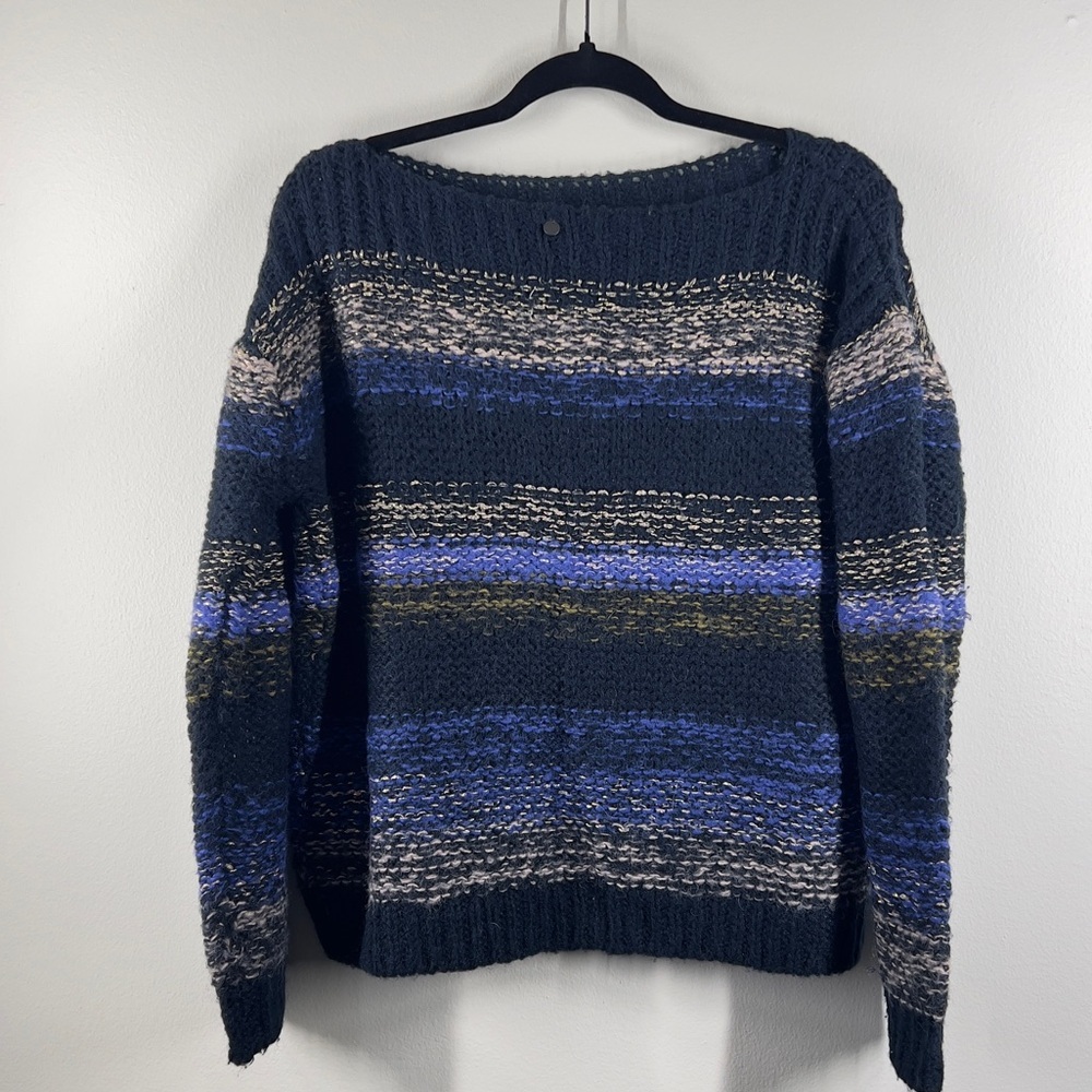 NUMPH Women’s Navy blue Gold gray Knit Ling Sleeve Sweater